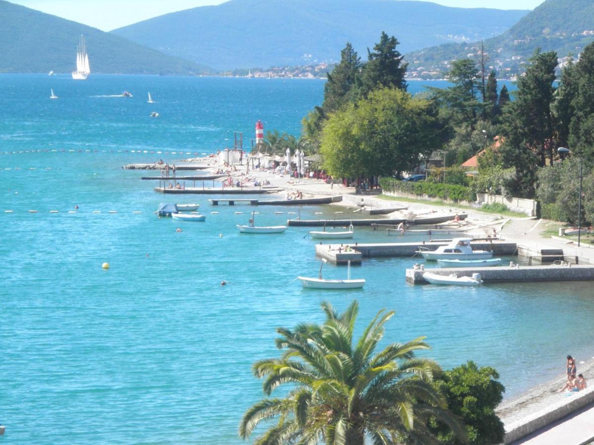 Bayview Apartments Tivat Montenegro Exteriör bild