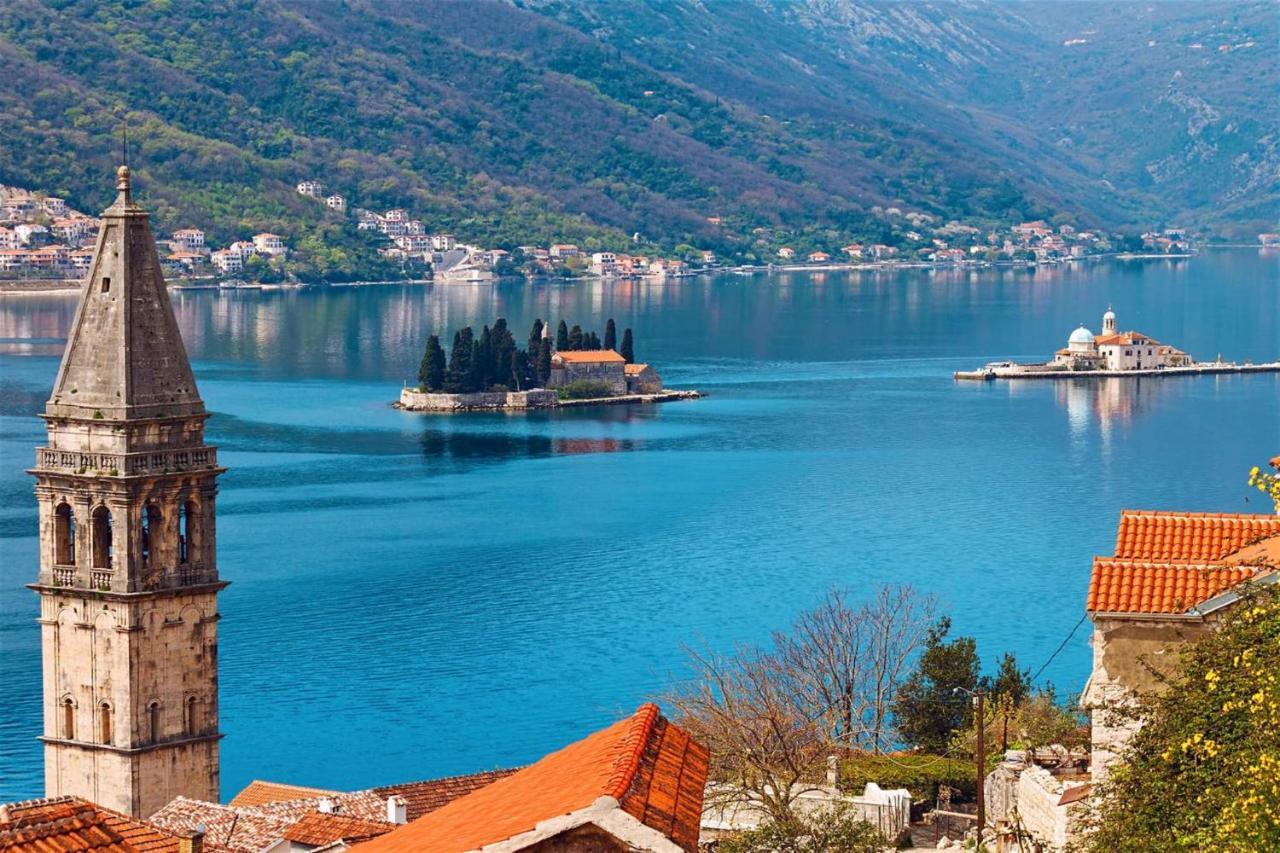 Bayview Apartments Tivat Montenegro Exteriör bild